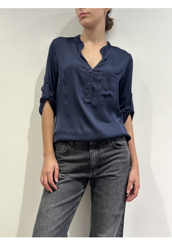 Tensione In - Blusa con taschino in satin blu