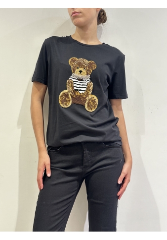 Tensione In - T-shirt con orso e dettaglio gioiello nera