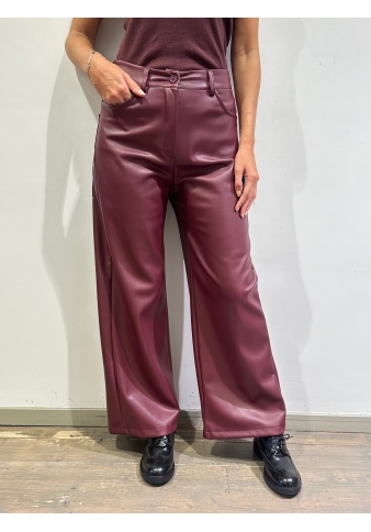 Tensione In - Pantalone ecopelle GIUSI palazzo bordeaux