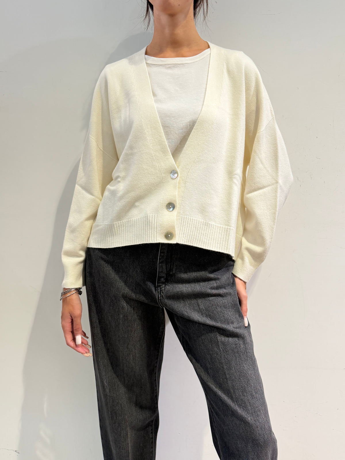 Haveone - Cardigan tre bottoni panna