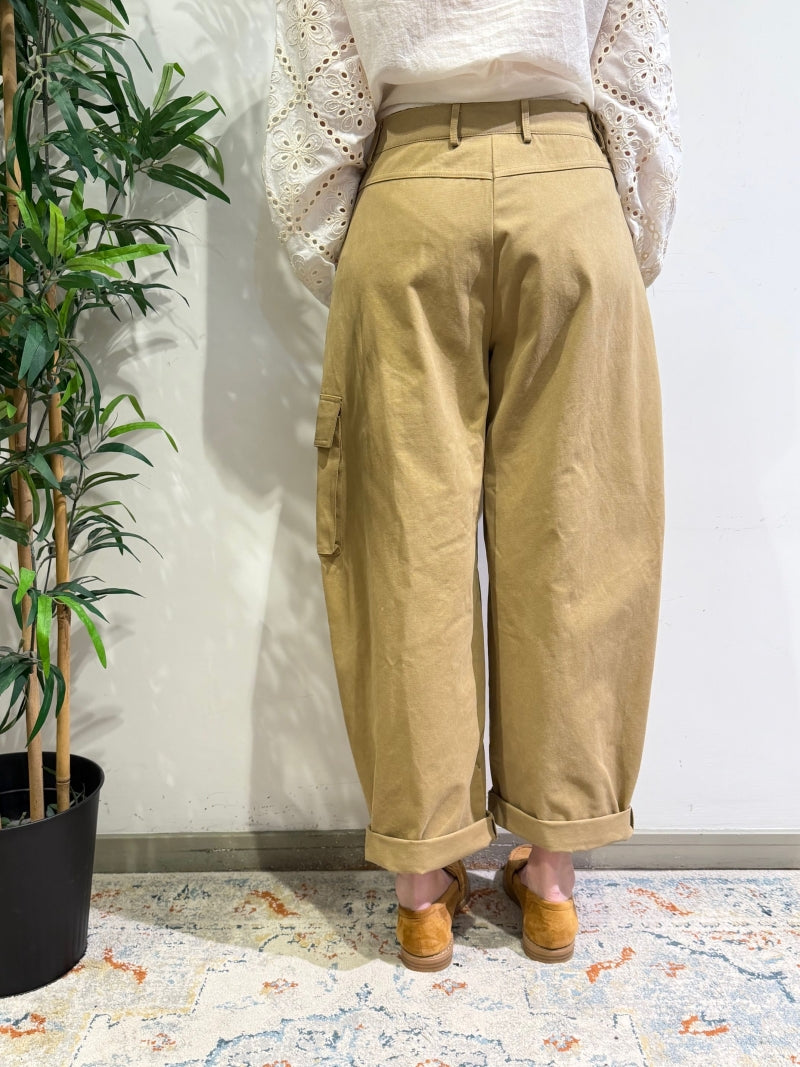 Tensione In - Pantalone barrel cargo cammello