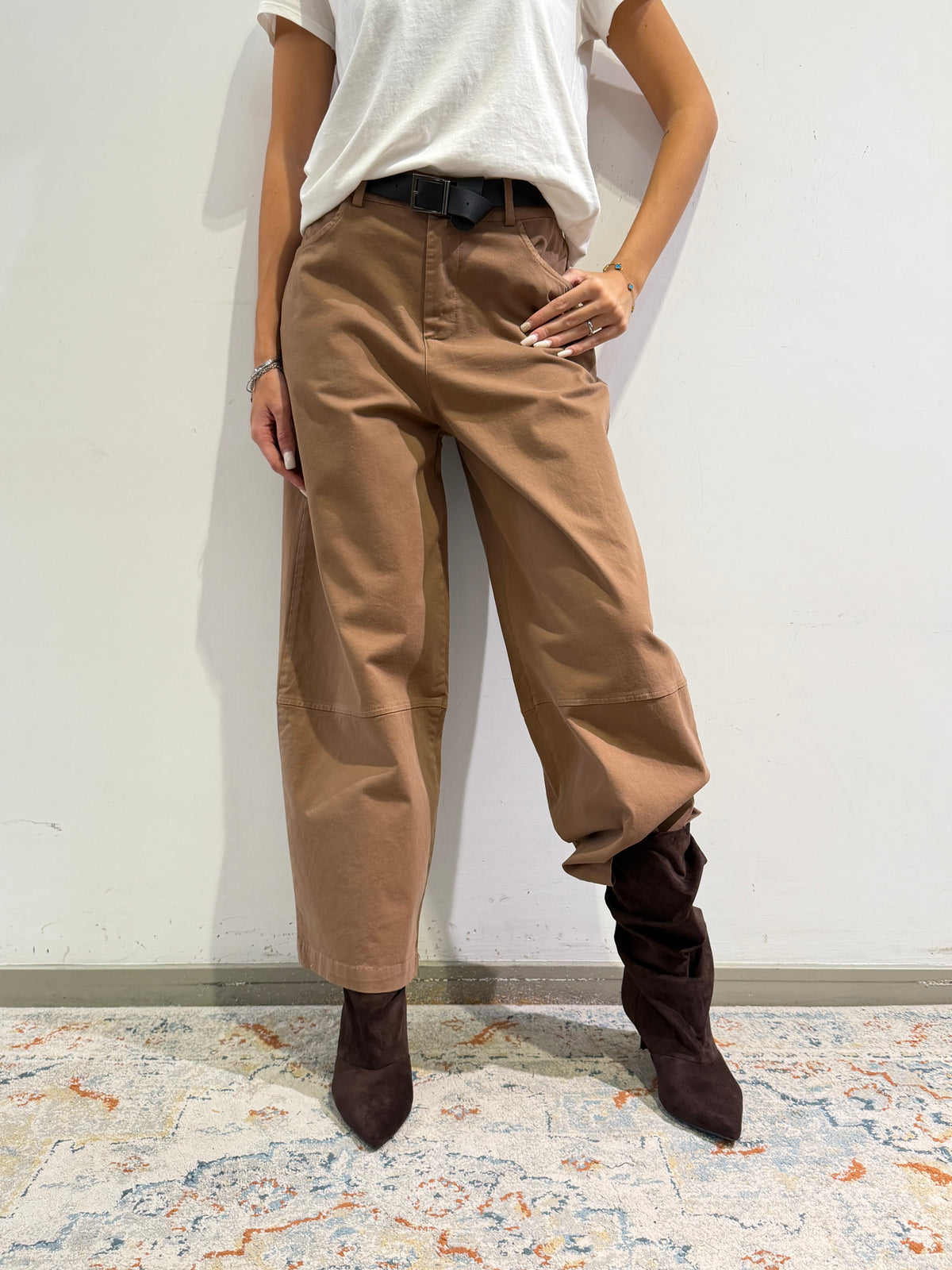 Le Streghe - Pantalone dritto tabacco