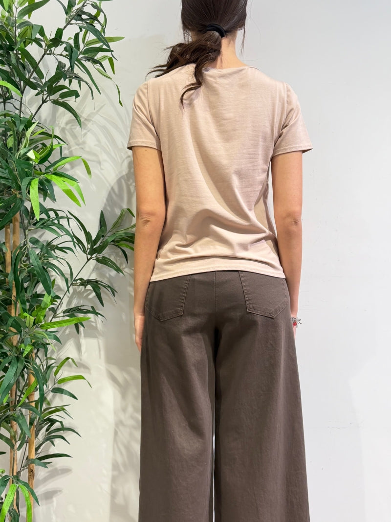 Le Streghe - T-Shirt bassotti e perle rosa