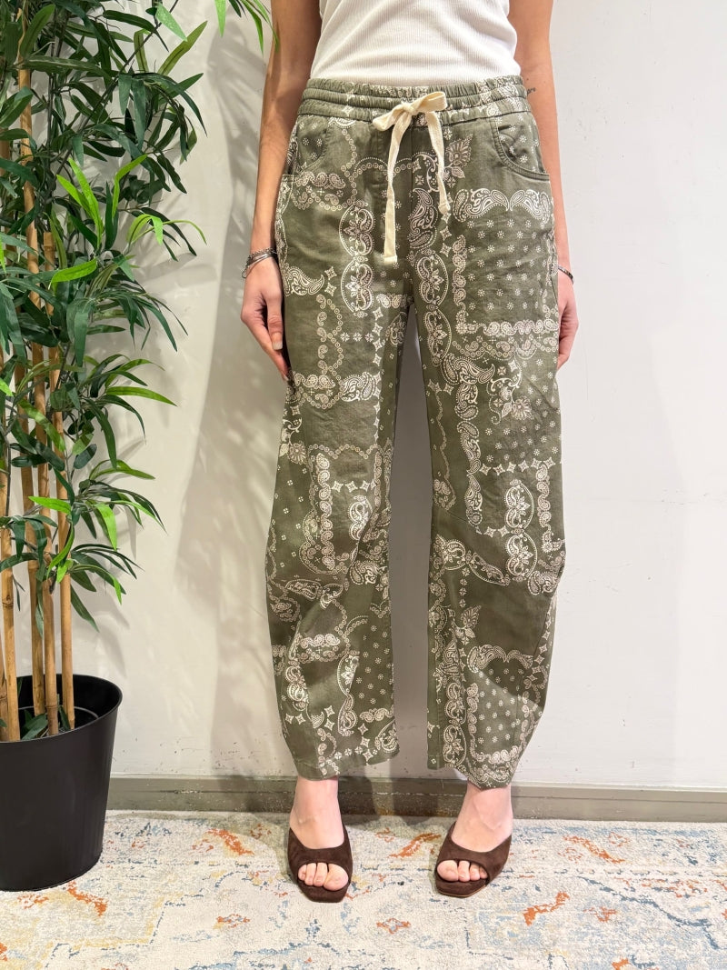 Motel - Pantalone barrel fantasia bandana militare
