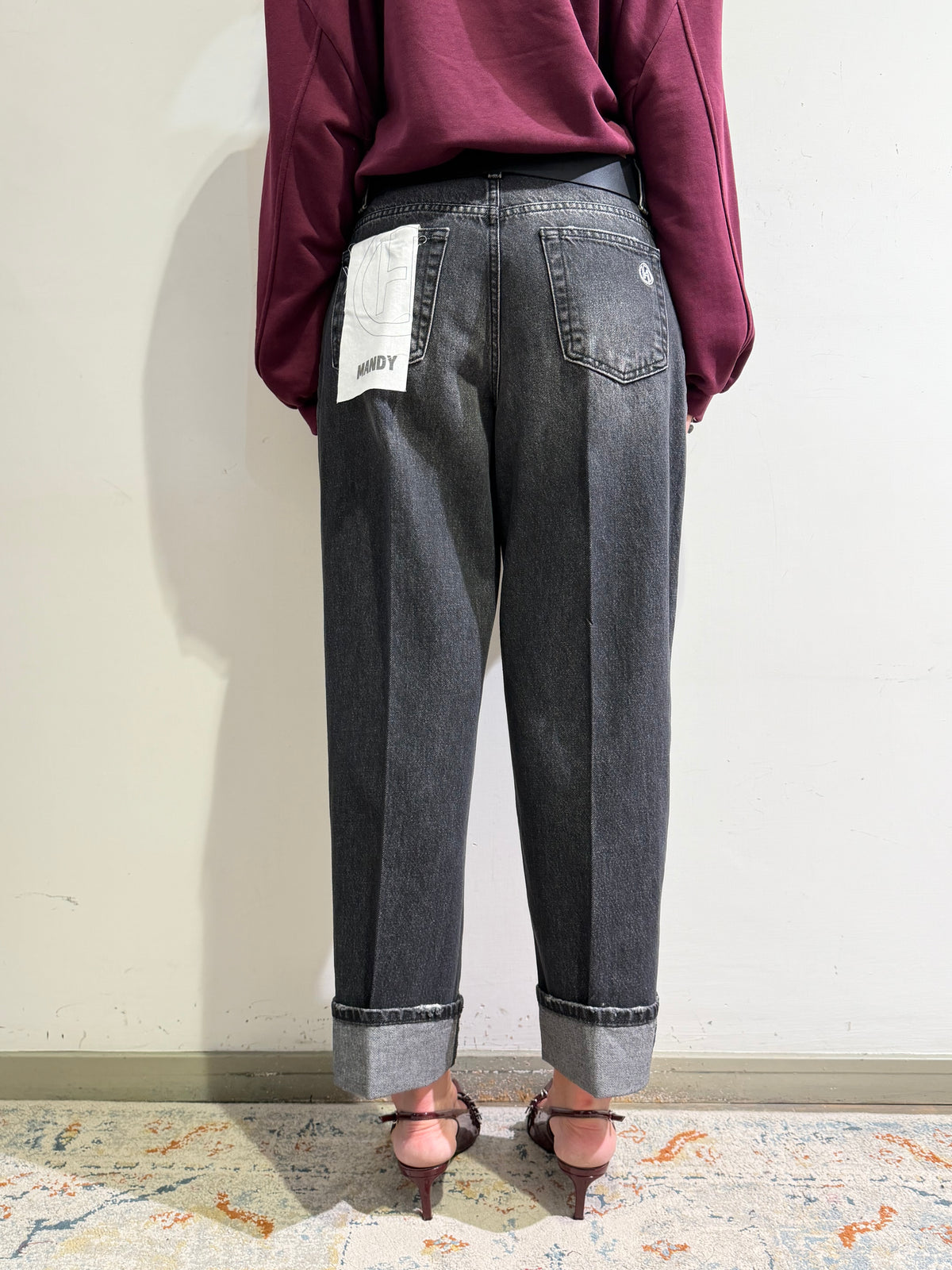 Haveone - Jeans Mandy con risvolto nero