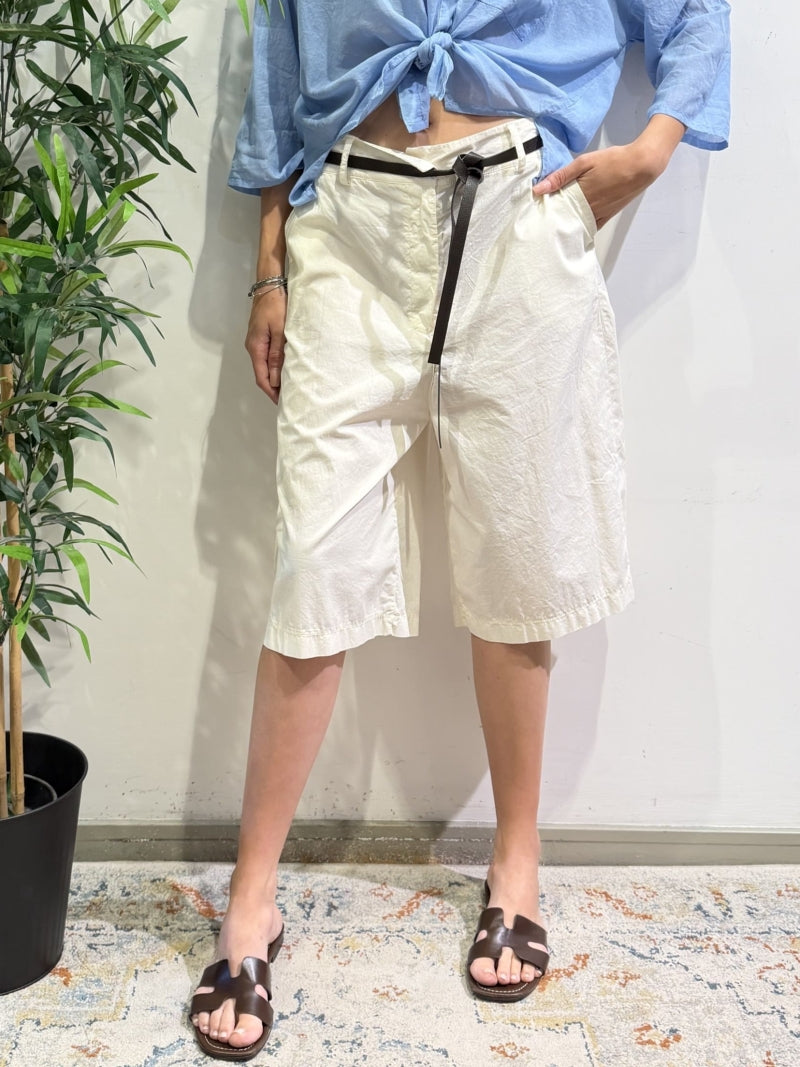 Le Streghe - Bermuda con elastico dietro bianco