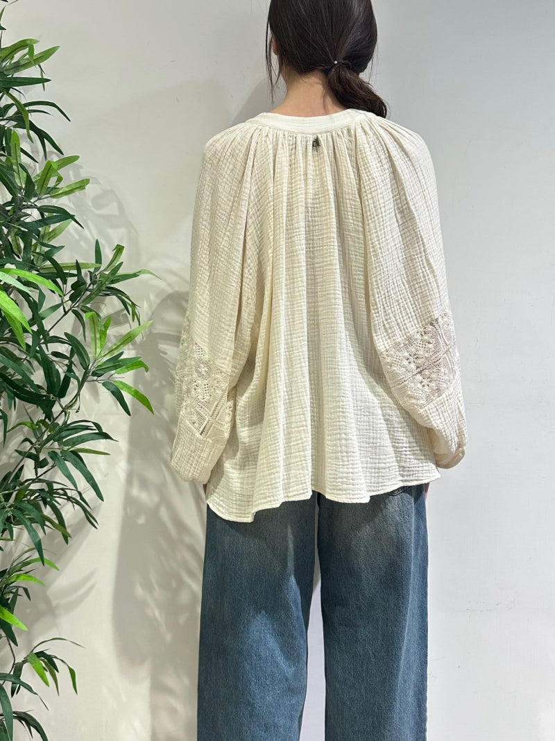 Dixie - Blusa over con ricami panna