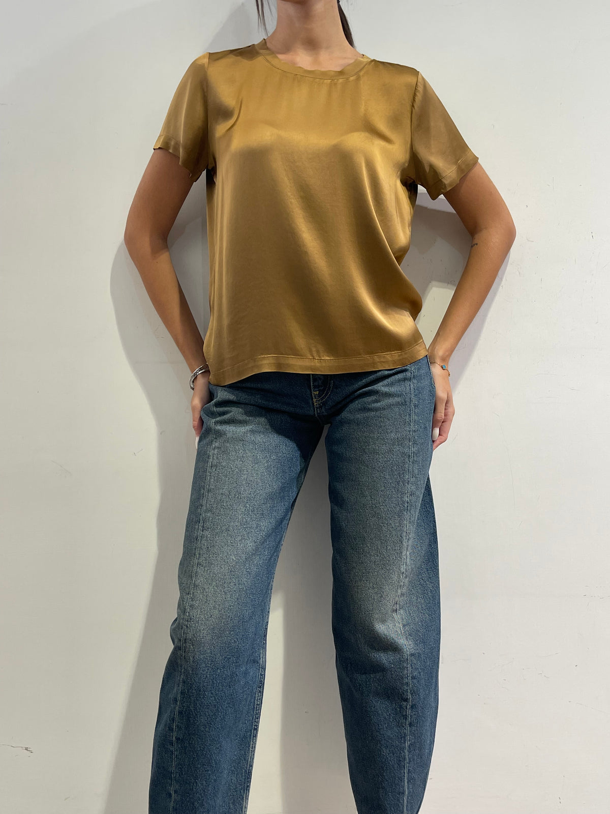 Haveone - T-Shirt in satin cammello