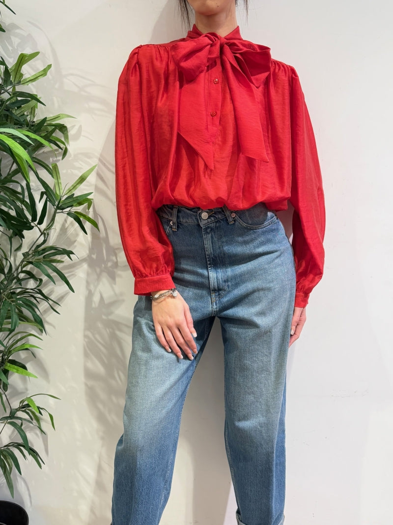 Vicolo - Blusa cropped con fiocco rossa
