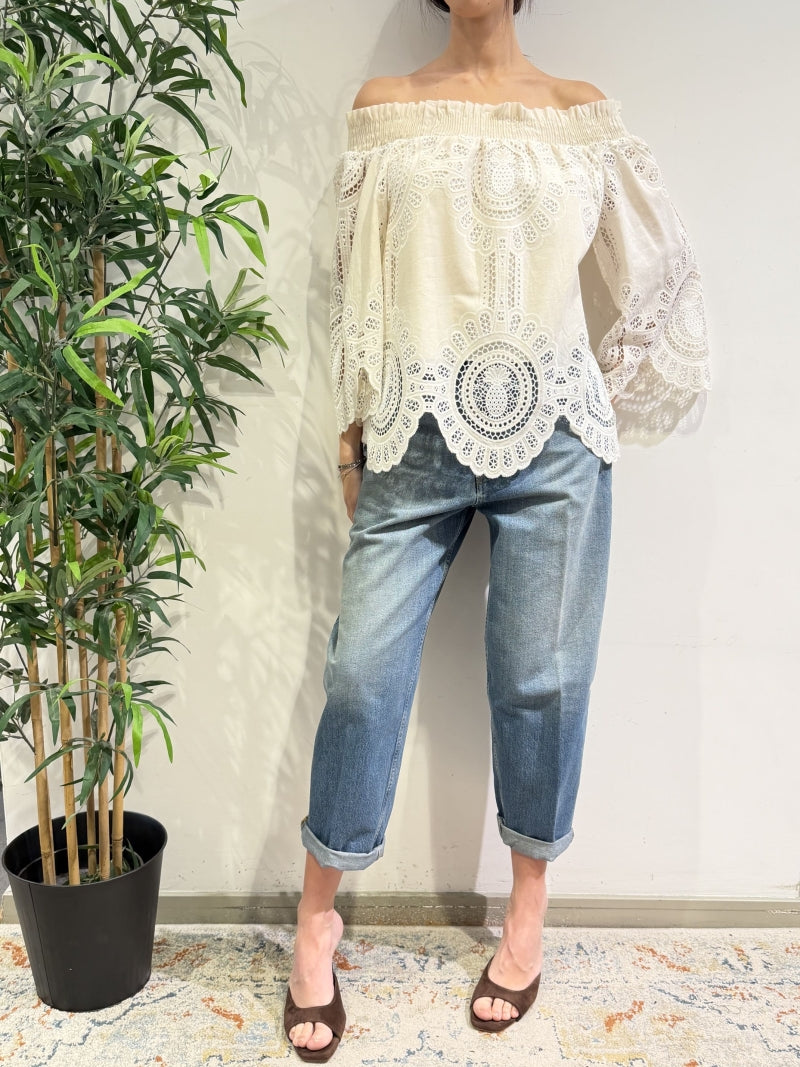 Motel - Blusa scollo shiffer ricamata avorio