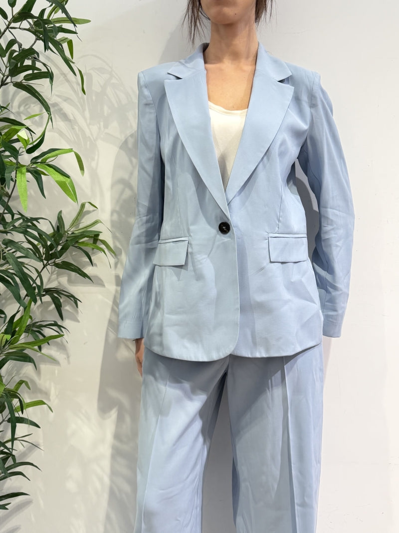 Tensione In - Tailleur un bottone celeste