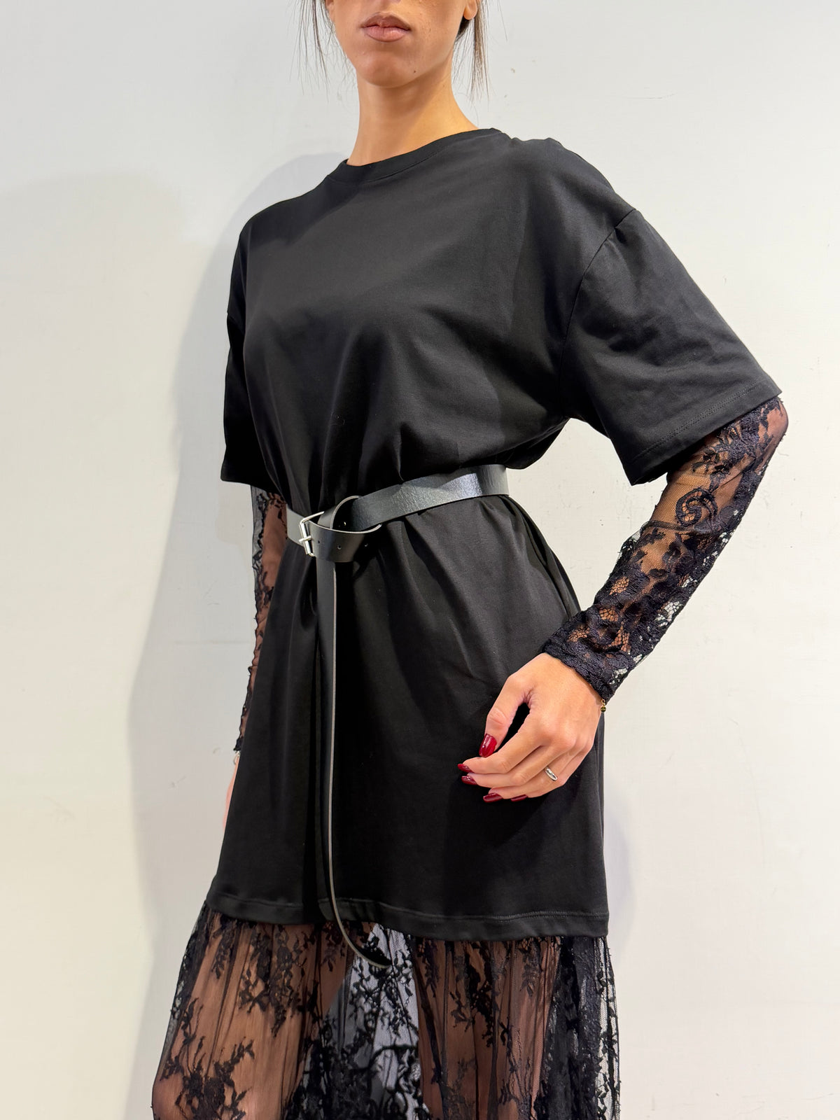 Vicolo - Abito t-shirt con pizzo nero