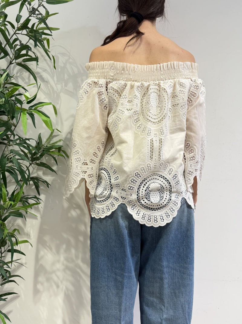 Motel - Blusa scollo shiffer ricamata avorio