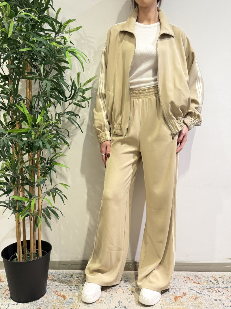 Tensione In - Bomber tuta con bande laterali beige