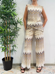 Motel - Blusa smanicata wavy pattern asimmetrica beige