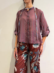 Haveone - Camicia in mussola a righe con collana bordeaux e celeste