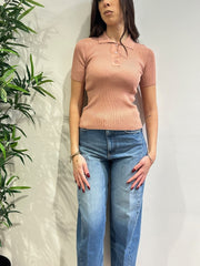 Vicolo - Maglia costina con colletto rosa