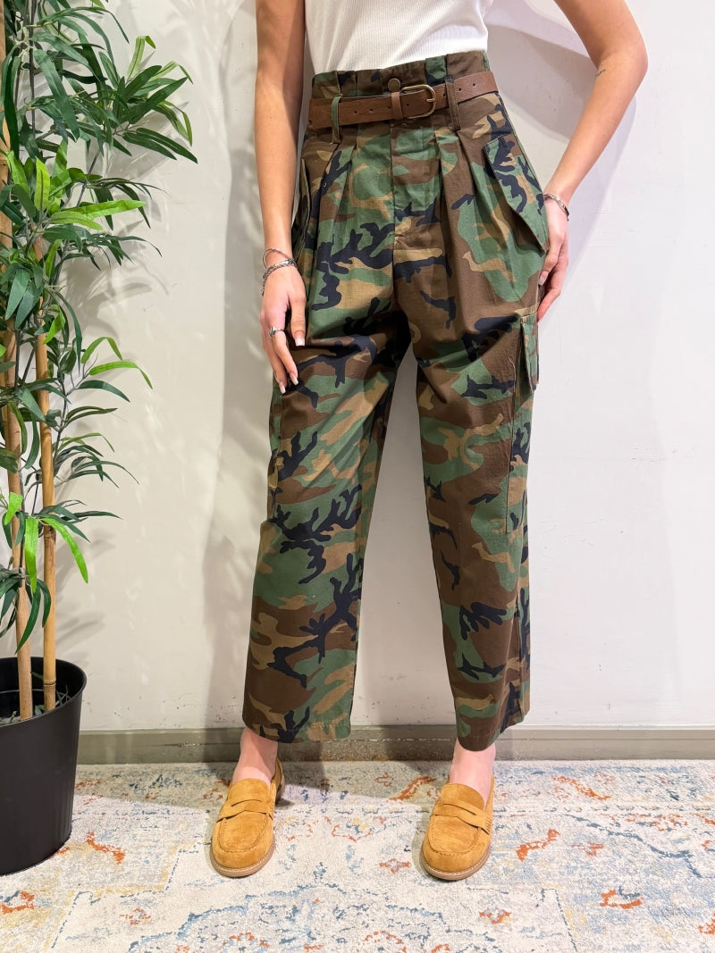 Vicolo - Pantalone cargo con pinces camouflage militare