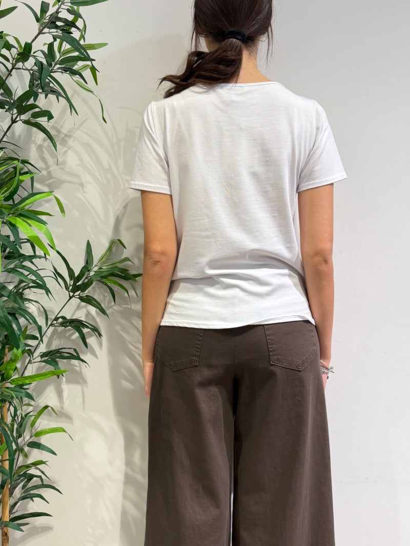Le Streghe - T-Shirt bassotti e perle bianco