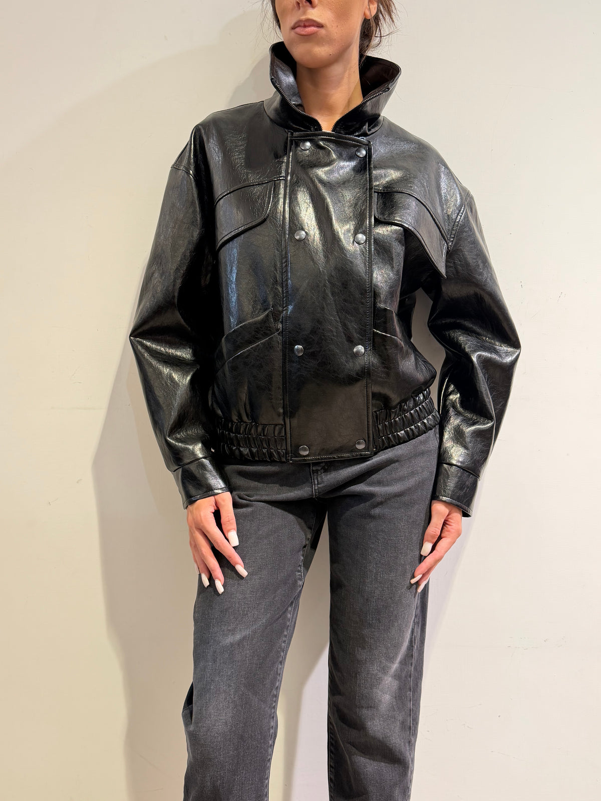 Tensione In - Bomber ecopelle nero