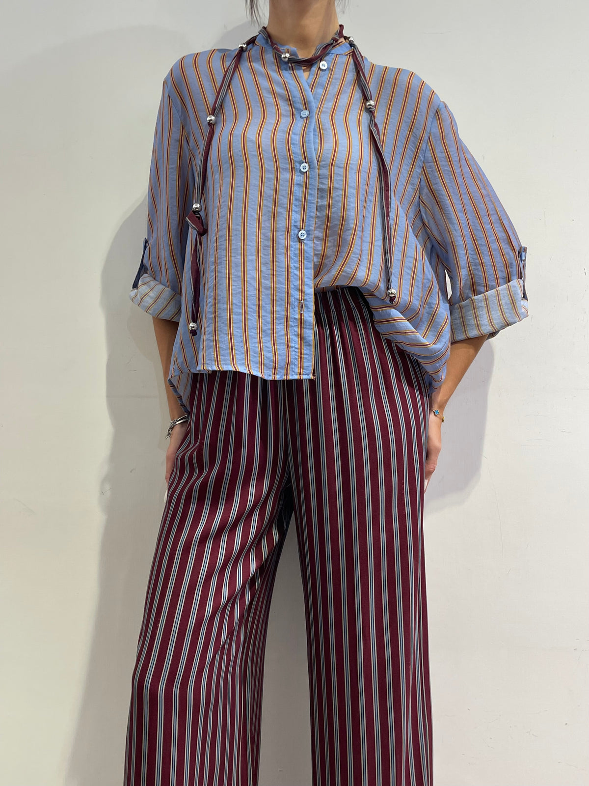 Haveone - Camicia a righe in mussola con collana - celeste