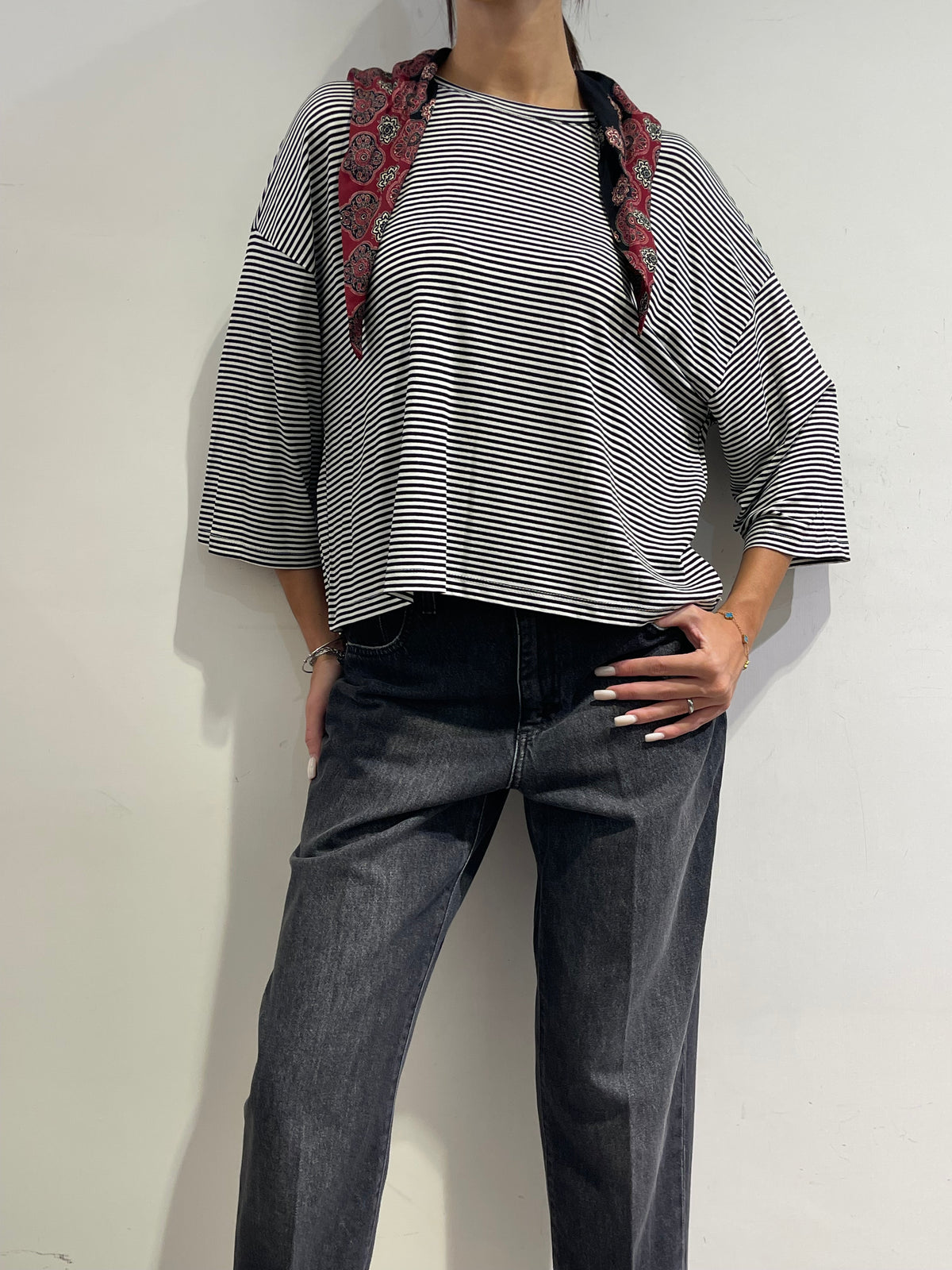 Dixie - T-shirt righe con piccolo foulard - riga nera