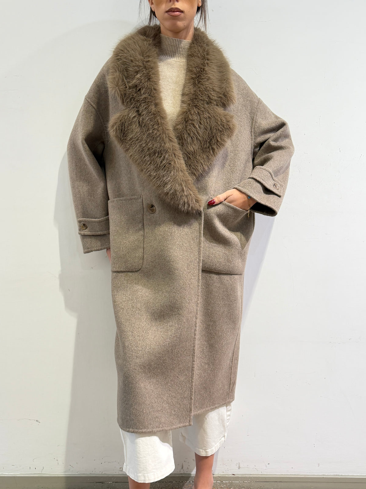 Vicolo - Cappotto maxi collo con pelo cacha’