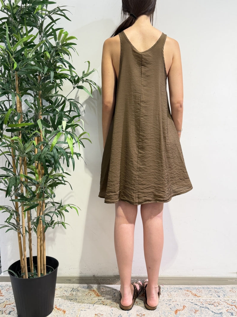 Tensione In - Vestito corto vogatore goffrato moro