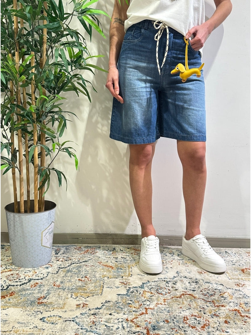 Vicolo - Bermuda con coulisse e charm denim