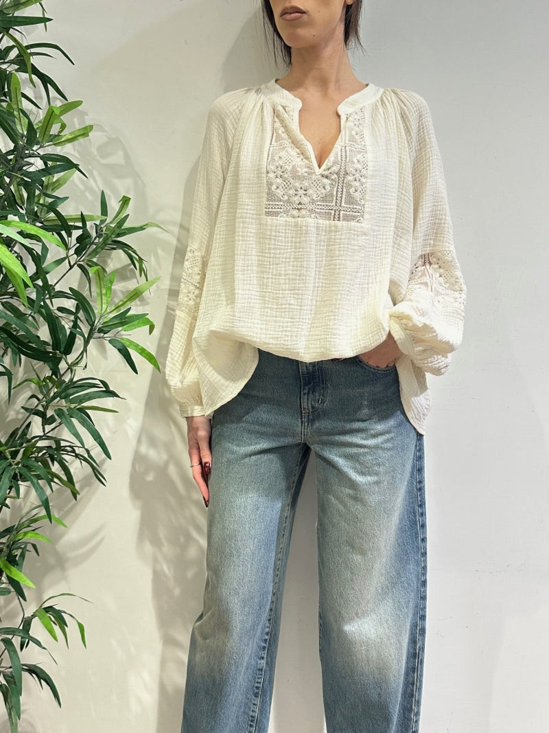 Dixie - Blusa over con ricami panna